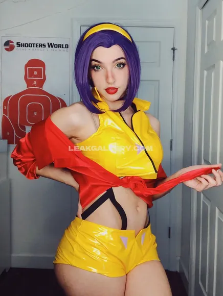 Missfloraberlin Exclusive Leaked Nude Onlyfans #2060035