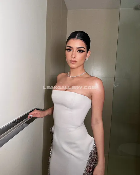 Dixiedamelio Exclusive Leaked Nude Onlyfans #2134484