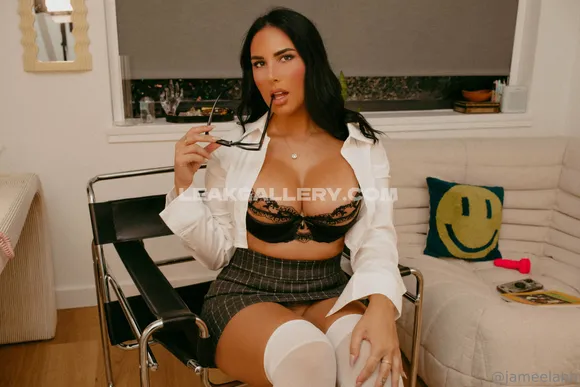 Jameelahh Exclusive Leaked Nude Onlyfans #1835616