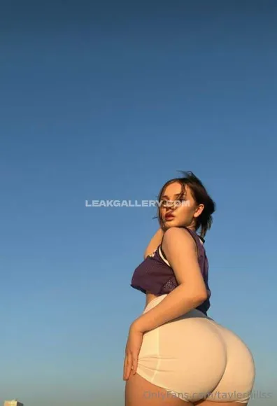 Taylerhills Exclusive Leaked Nude Onlyfans #1993768