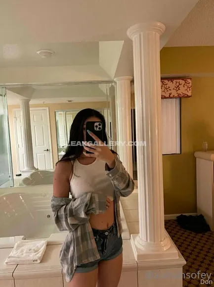 Kawaiisofey / aisahasofey / aishahsofey Exclusive Leaked Nude Onlyfans #1748716
