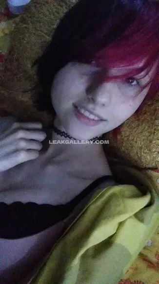 Littleemokitten Exclusive Leaked Nude Onlyfans #2187683