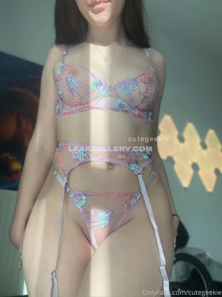 Cutegeekie Exclusive Leaked Nude Onlyfans #1199514