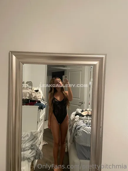 Prettybitchmia Exclusive Leaked Nude Onlyfans #1584208