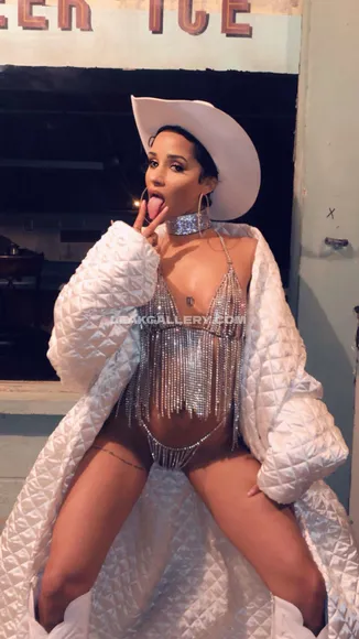 Tanayahenry Exclusive Leaked Nude Onlyfans #920066
