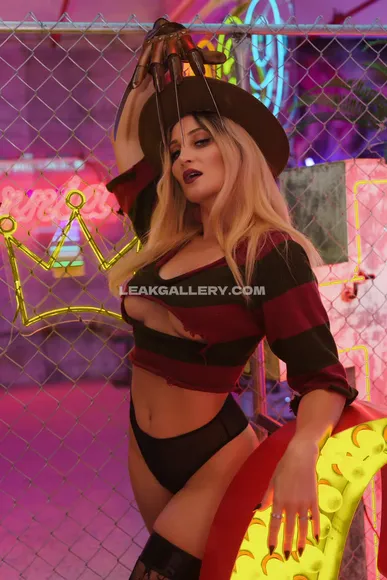 Hollytwolf Exclusive Leaked Nude Onlyfans #680839