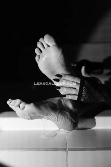 Olyashaa_official Exclusive Leaked Nude Onlyfans #976506