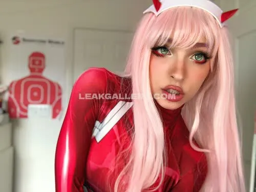 Missfloraberlin Exclusive Leaked Nude Onlyfans #2054804