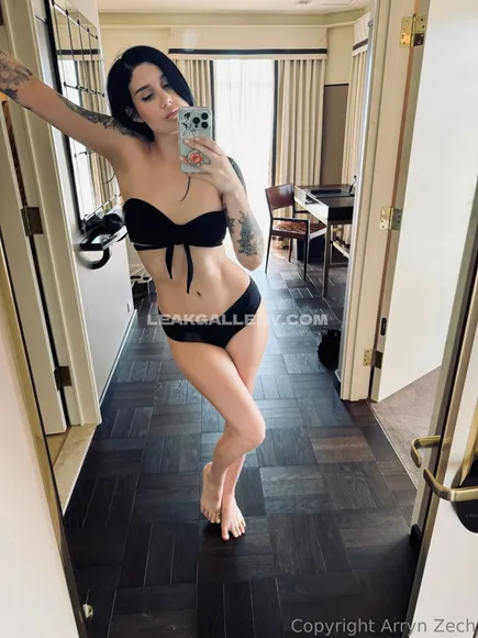 Arryn Exclusive Leaked Nude Onlyfans #755537