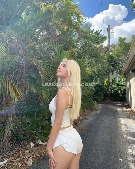 Diakimeko Exclusive Leaked Nude Onlyfans #2561859