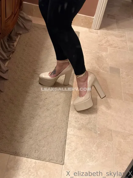X_elizabeth_skylar_x Exclusive Leaked Nude Onlyfans #734645
