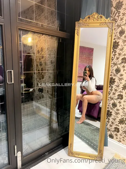 Priya_y / preeti_young Exclusive Leaked Nude Onlyfans #821314