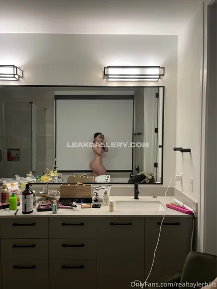 Taylerhills Exclusive Leaked Nude Onlyfans #1996168