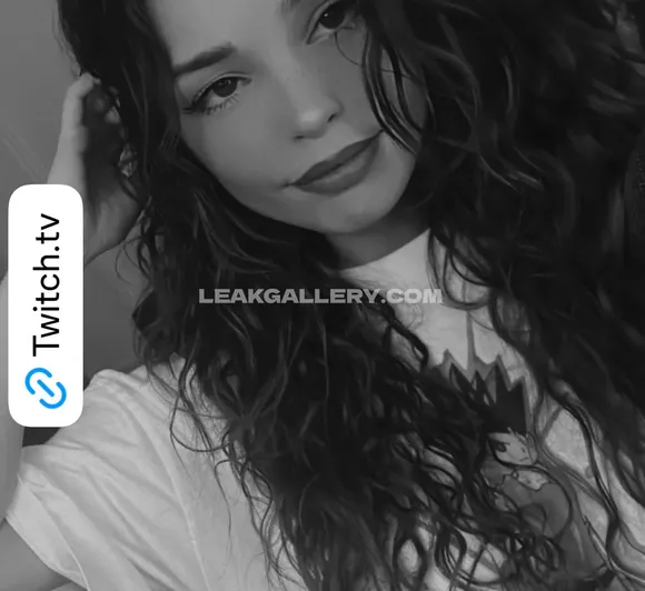 Valkyrae Exclusive Leaked Nude Onlyfans #2151394