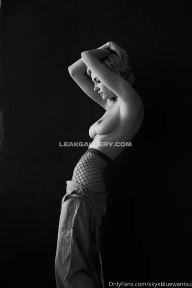Skyebluewantsu Exclusive Leaked Nude Onlyfans #1801728