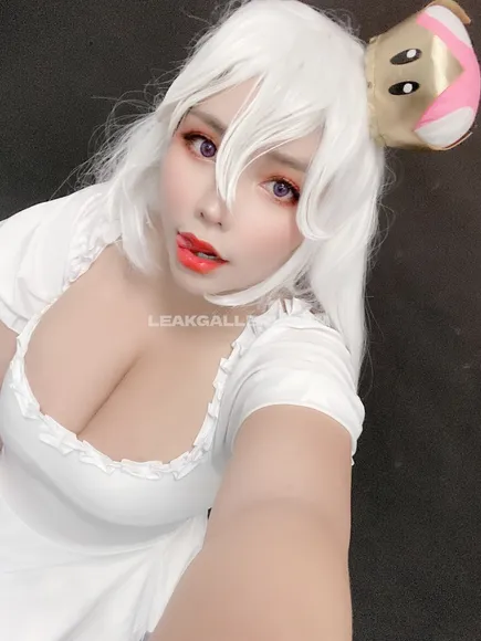 Queenie16_1 Exclusive Leaked Nude Onlyfans #1971778