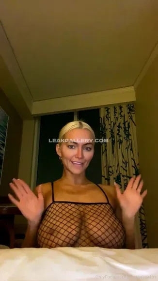 Lindseypelas Exclusive Leaked Nude Onlyfans #1801146