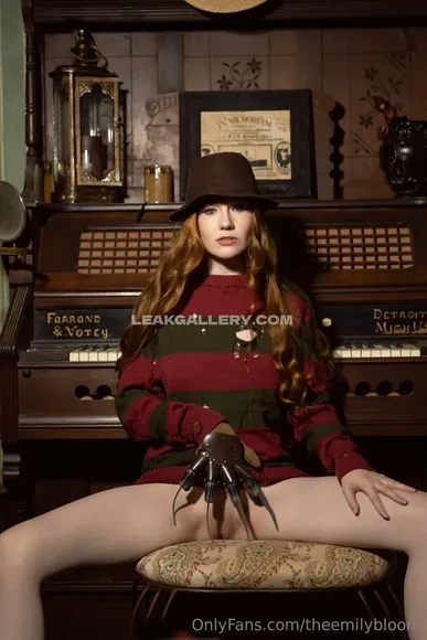 Theemilybloom Exclusive Leaked Nude Onlyfans #1991145