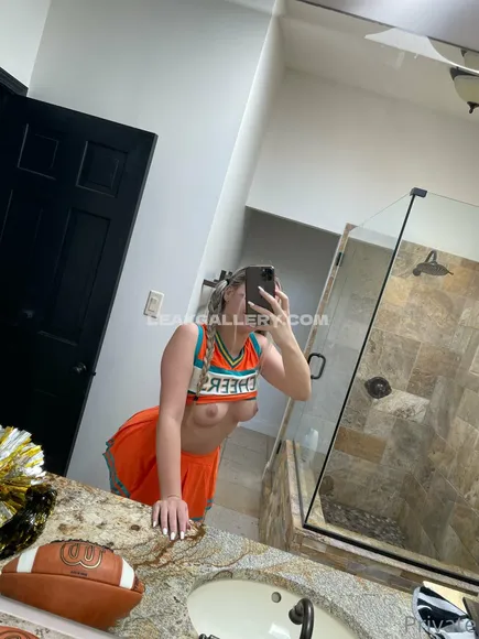 Azra_lifts Exclusive Leaked Nude Onlyfans #1009750