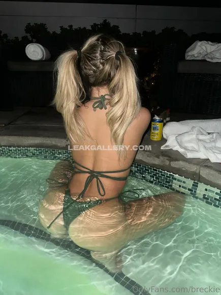 Breckie / breckiehill Exclusive Leaked Nude Onlyfans #1582441