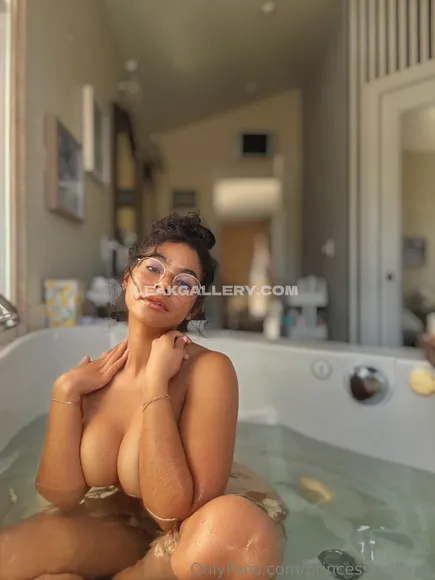Princesshelayna Exclusive Leaked Nude Onlyfans #1944802