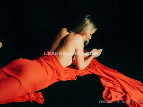 Zoerhode Exclusive Leaked Nude Onlyfans #1785152