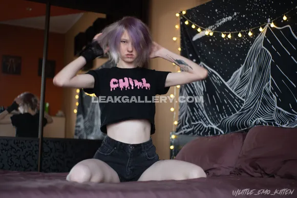 Littleemokitten Exclusive Leaked Nude Onlyfans #2181000