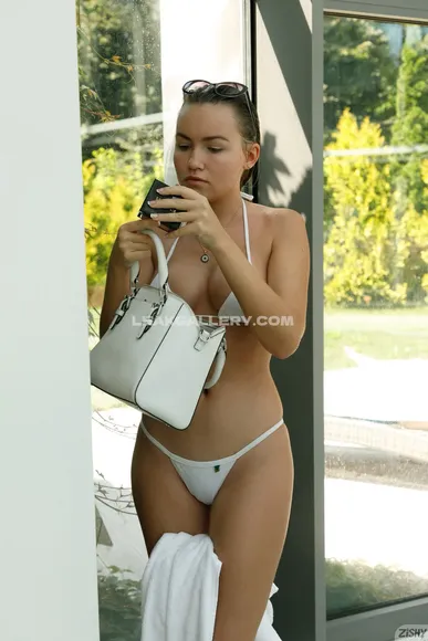Nicolerosses / nicole_model Exclusive Leaked Nude Onlyfans #1888563
