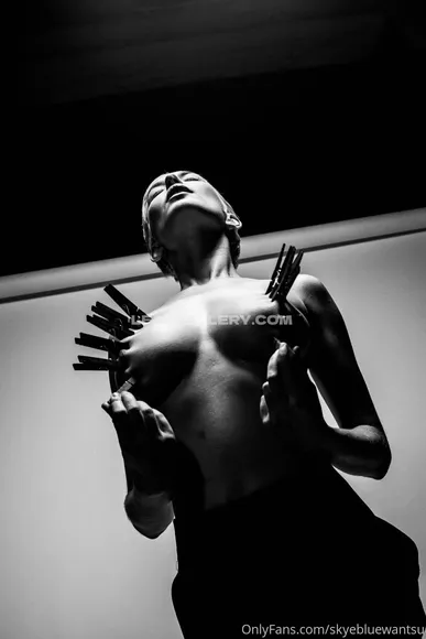Skyebluewantsu Exclusive Leaked Nude Onlyfans #1794584