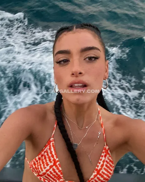 Dixiedamelio Exclusive Leaked Nude Onlyfans #2133834