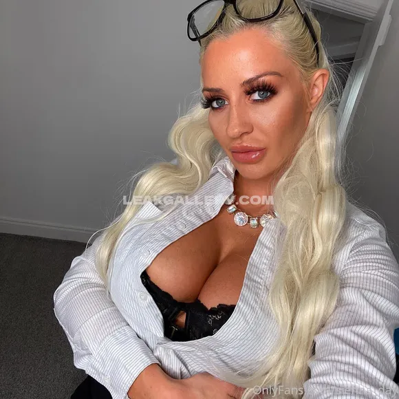 Adayinsienna Exclusive Leaked Nude Onlyfans #1709442