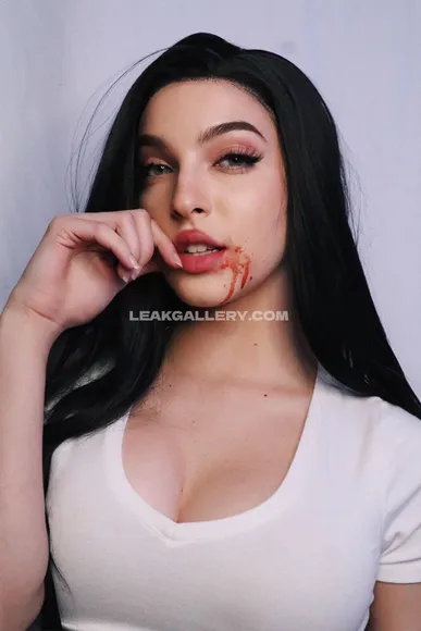 Missfloraberlin Exclusive Leaked Nude Onlyfans #2076011