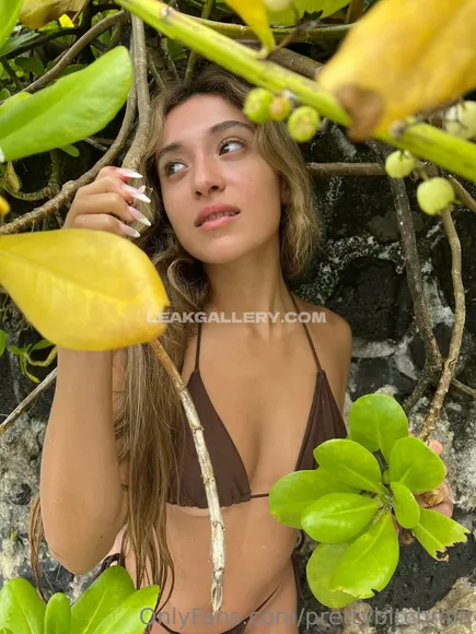 Prettybitchmia Exclusive Leaked Nude Onlyfans #1602911