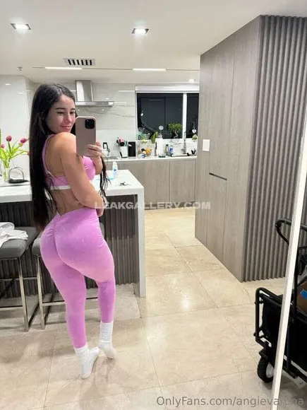 Angievarona Exclusive Leaked Nude Onlyfans #1773312