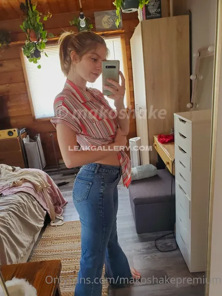 Makoshake Exclusive Leaked Nude Onlyfans #1939375