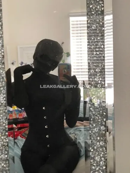Missfloraberlin Exclusive Leaked Nude Onlyfans #2047282