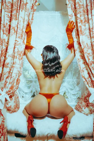 Lenatheplug Exclusive Leaked Nude Onlyfans #1318389