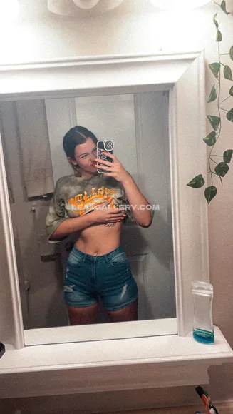 Nikkiwoods Exclusive Leaked Nude Onlyfans #2170039