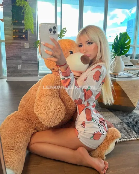 Waifumiia / waifumia Exclusive Leaked Nude Onlyfans #1926504