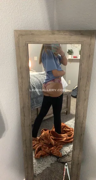 Petiteblondemodel Exclusive Leaked Nude Onlyfans #1047384
