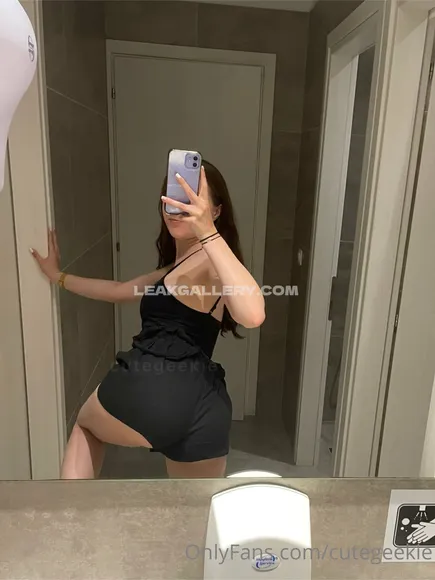 Cutegeekie Exclusive Leaked Nude Onlyfans #1201533