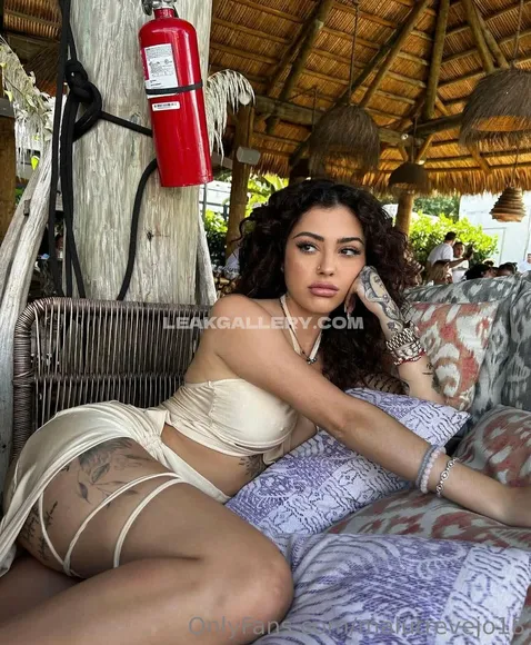 Malutrevejo18 / malutrevejo / malutrevjo / malu_trevejo Exclusive Leaked Nude Onlyfans #1737598