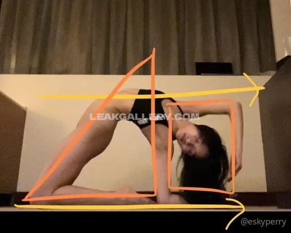 Eskyperry Exclusive Leaked Nude Onlyfans #2343301