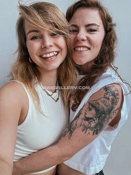 Haileeandkendra Exclusive Leaked Nude Onlyfans #2228218
