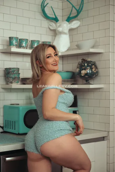 Hollytwolf Exclusive Leaked Nude Onlyfans #1074234