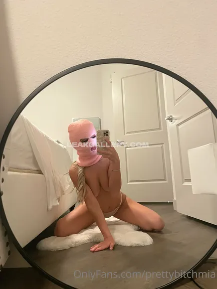 Prettybitchmia Exclusive Leaked Nude Onlyfans #1156017