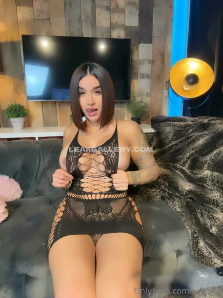 Priya_y / preeti_young Exclusive Leaked Nude Onlyfans #861021