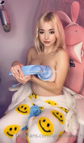 Juliaburch / juliaaburch Exclusive Leaked Nude Onlyfans #1438207