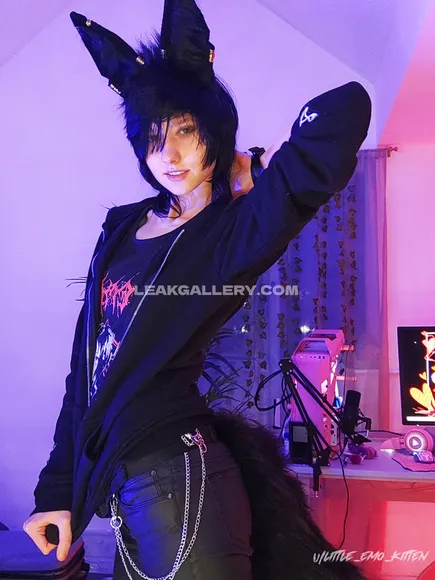 Littleemokitten Exclusive Leaked Nude Onlyfans #2180918
