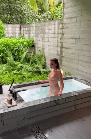 Nicolerosses / nicole_model Exclusive Leaked Nude Onlyfans #1896536